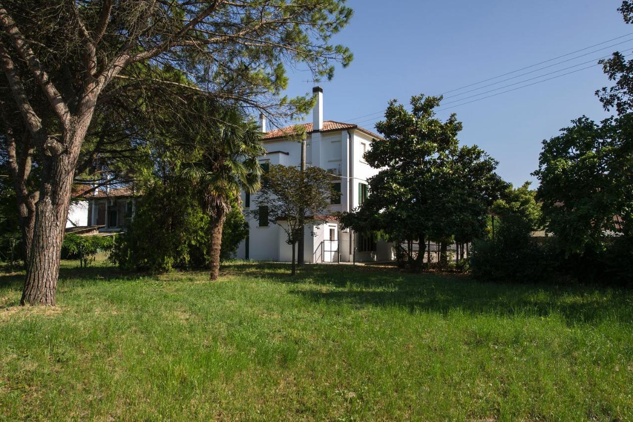 Casa Sincielli Villa Каорле Екстериор снимка