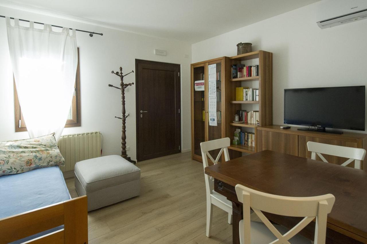 Casa Sincielli Villa Каорле Екстериор снимка