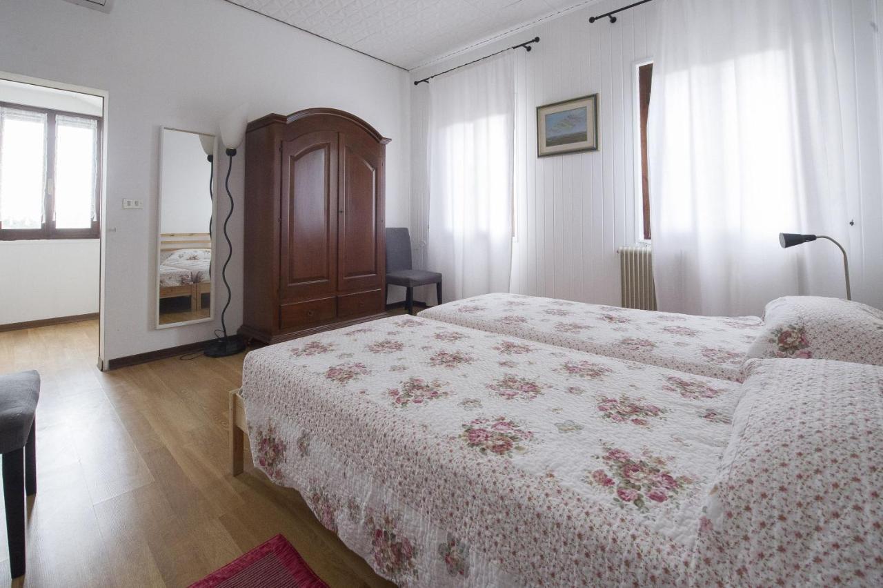 Casa Sincielli Villa Каорле Екстериор снимка